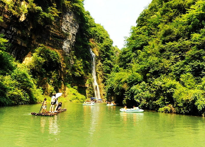 途鴿物流專業(yè)佛山到南寧隆安縣物流公司